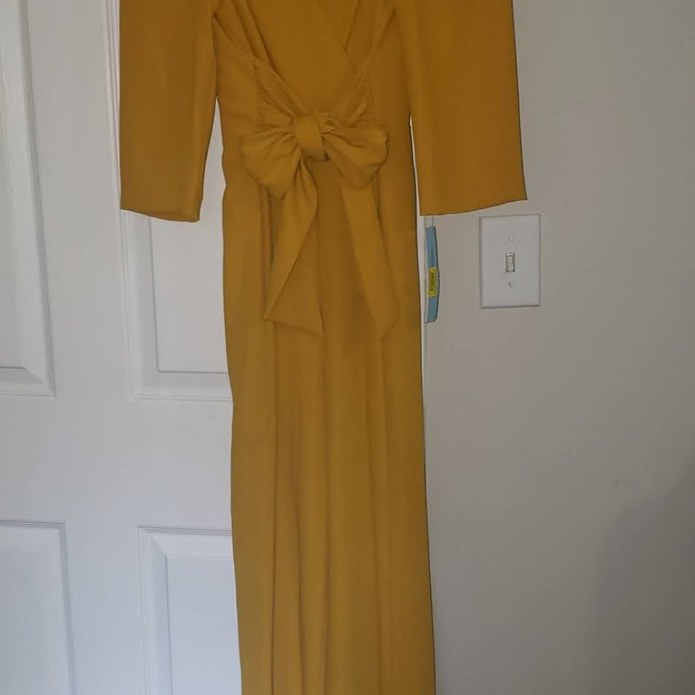 Antonia Melani Gorgeous Yellow Jumpsuit Size 4